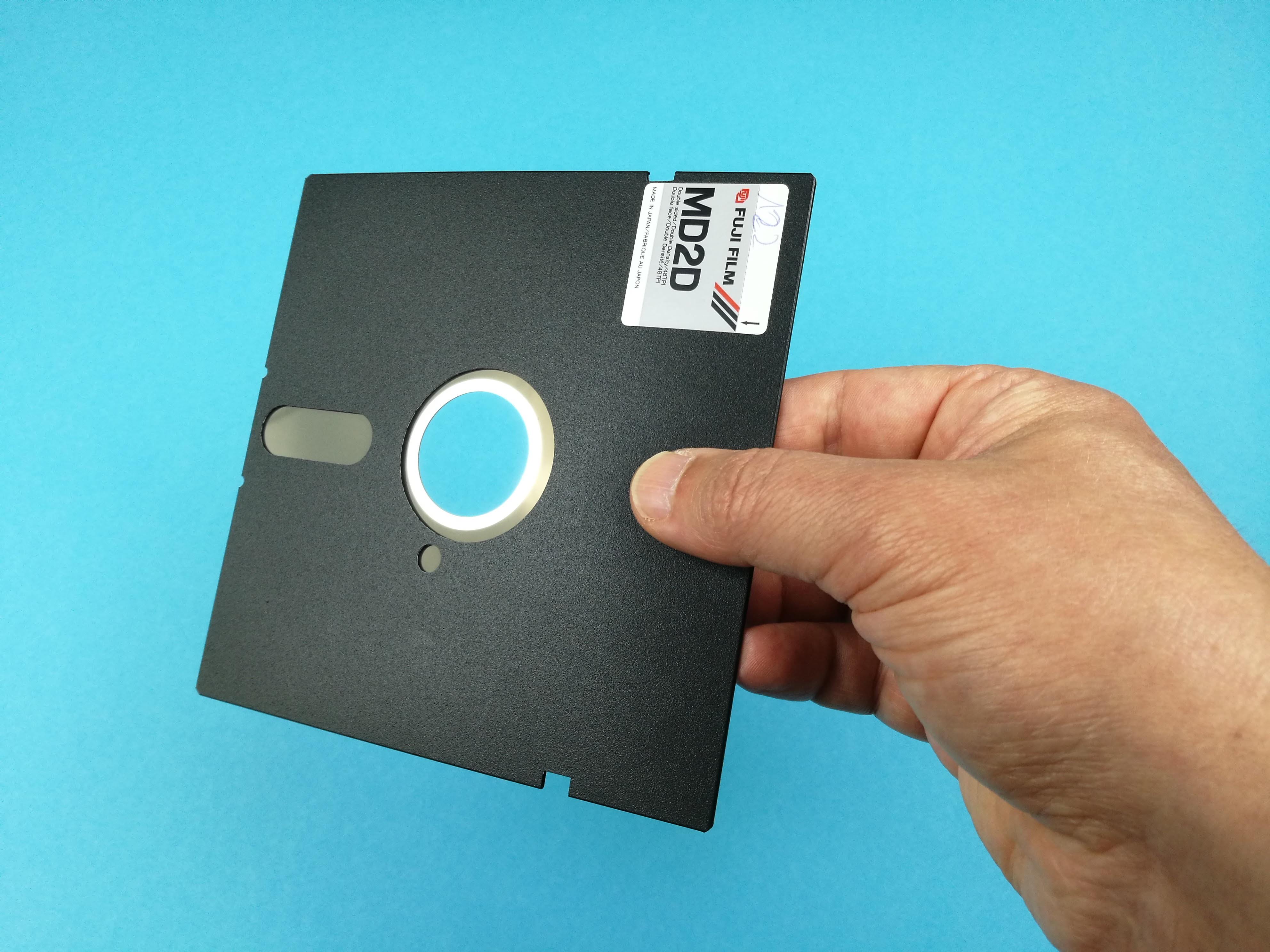 Floppy Disk 5 1 4 The special treat of 5¼-inch floppy disks – Microzeit Publishing